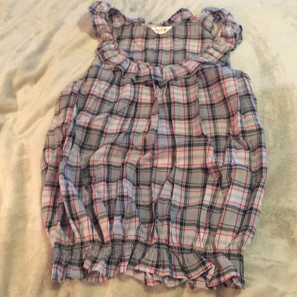 Sleeveless print top